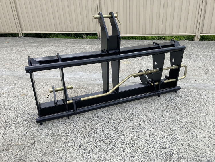 3 Point linkage to Euro Hitch Adaptor