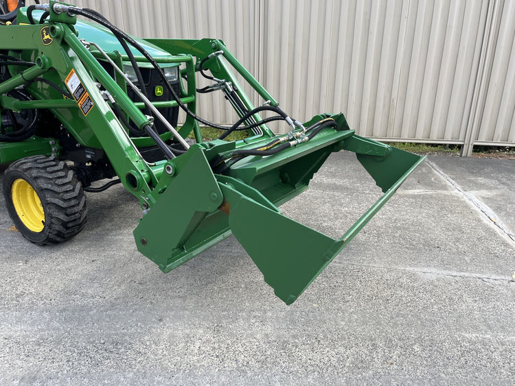 4 in 1 Bucket for John Deere Sub-compact Tractors 50"