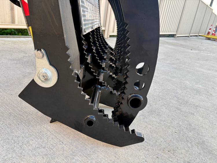 Sierra Compact Grapple — Euro Hitch | 25–45HP