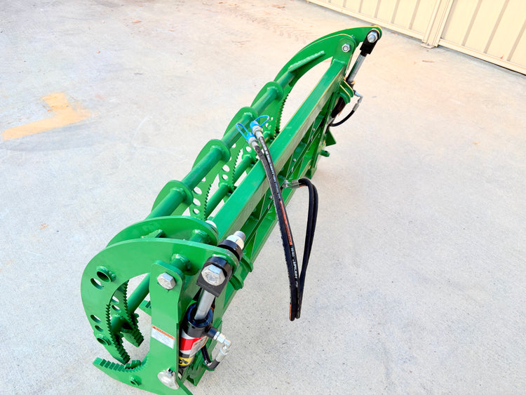 Sierra Compact Grapple – John Deere Hitch 25–45HP