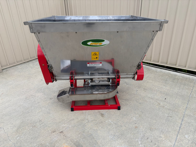 Iris IOD600A Multi Spreader 780L – Hydraulic Side Dresser