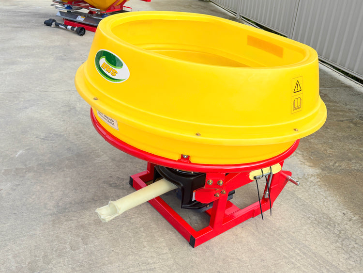 Pendular Fertiliser Spreader 700L