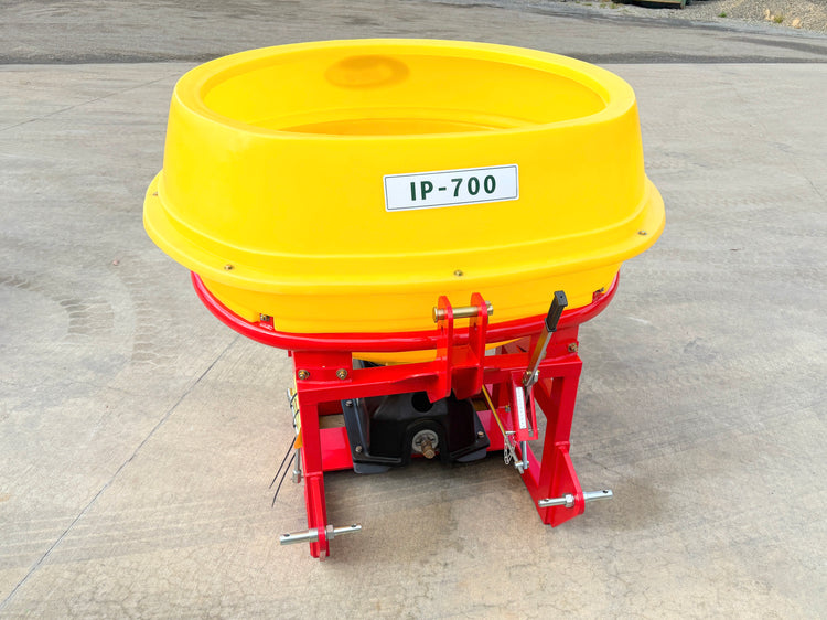 Pendular Fertiliser Spreader 700L