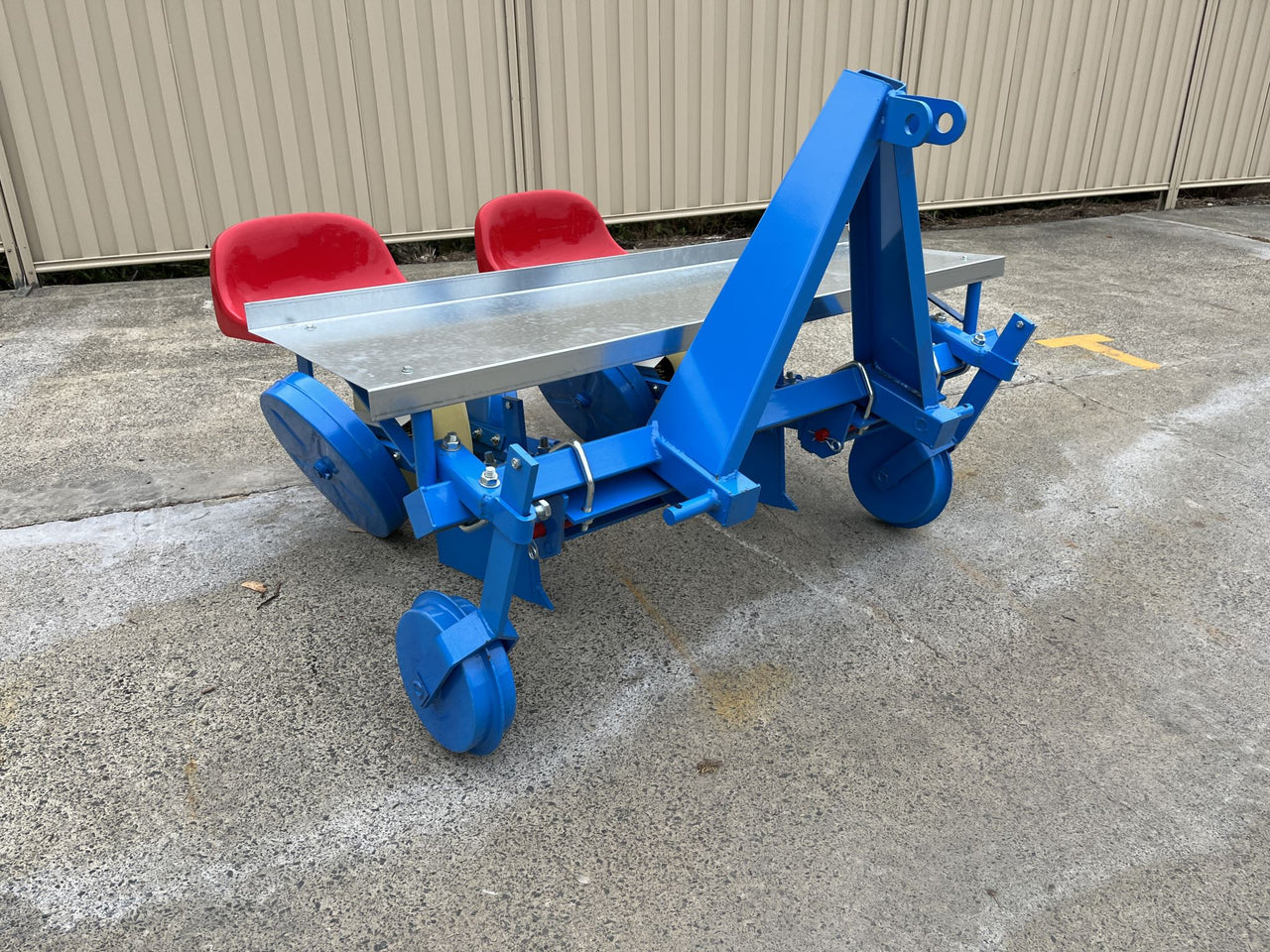 2 Row Semi Automatic Seedling Transplanter – Implements Direct