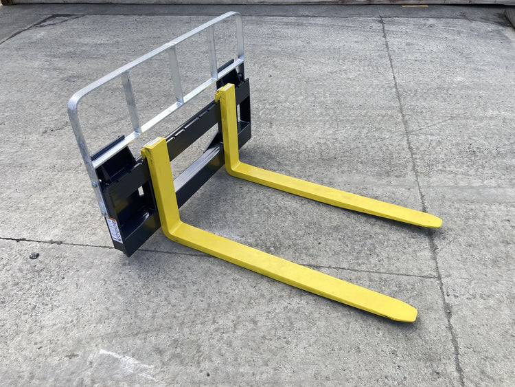 Skidsteer Hitch Pallet forks 2500KG