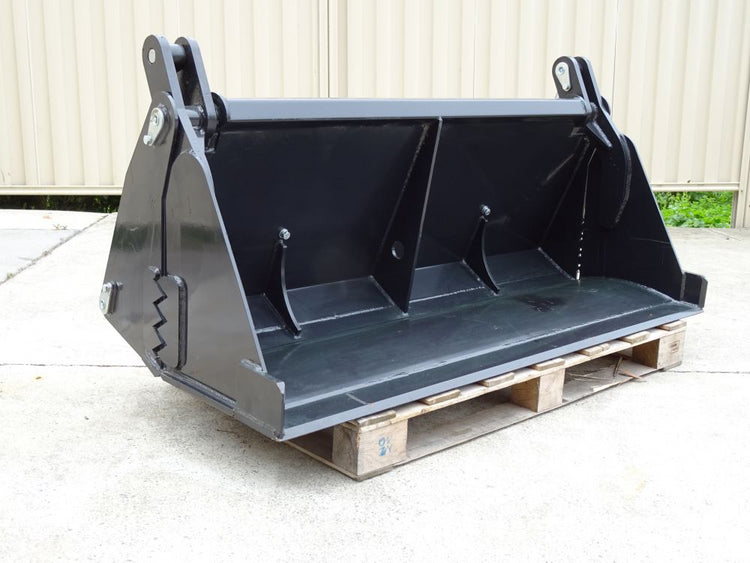 4 in 1 bucket for compact tractors 1.52m wide Euro Hitch