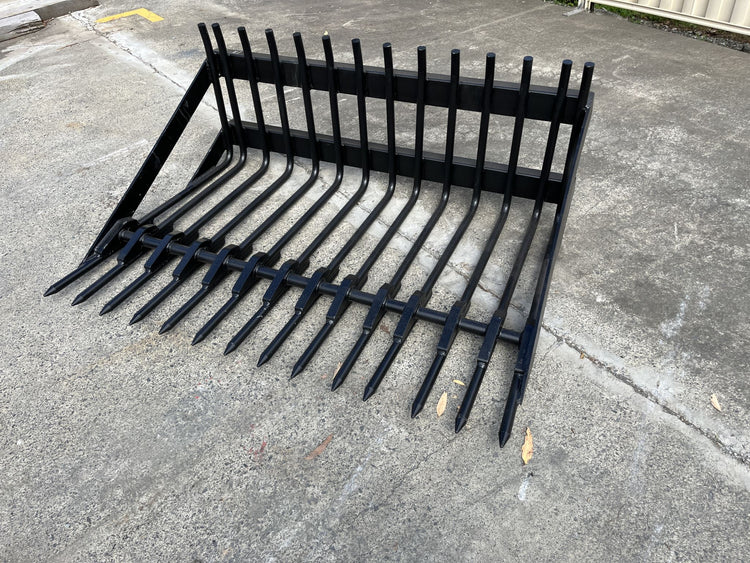 Stone Fork/Firewood/Sieve Bucket 1.5m (no Brackets)