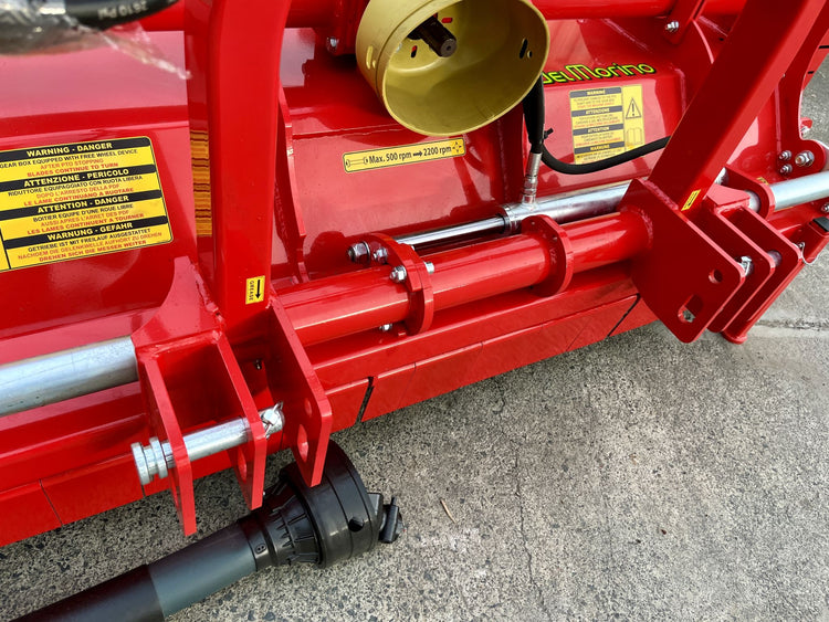 Victor 230 Flail Mulching Mower