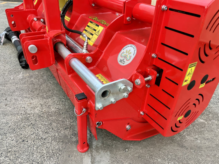 Victor 230 Flail Mulching Mower