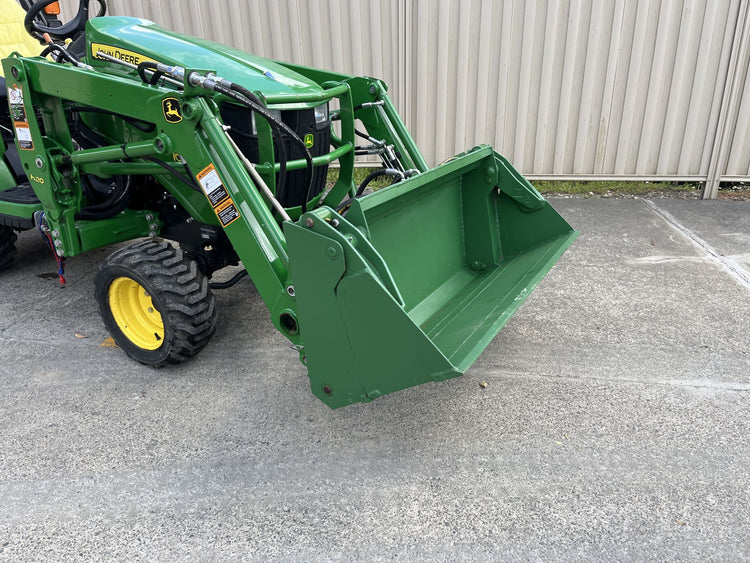 4 in 1 Bucket for JD Sub Compact Tractors 50"